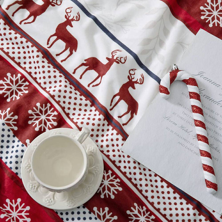 Christmas Flannel Fleece Throw Blanket - Reindeer Stripe